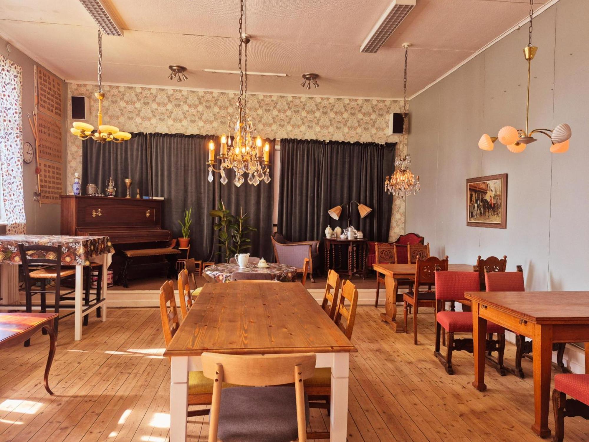Morgonljus B&B Rälla Екстериор снимка
